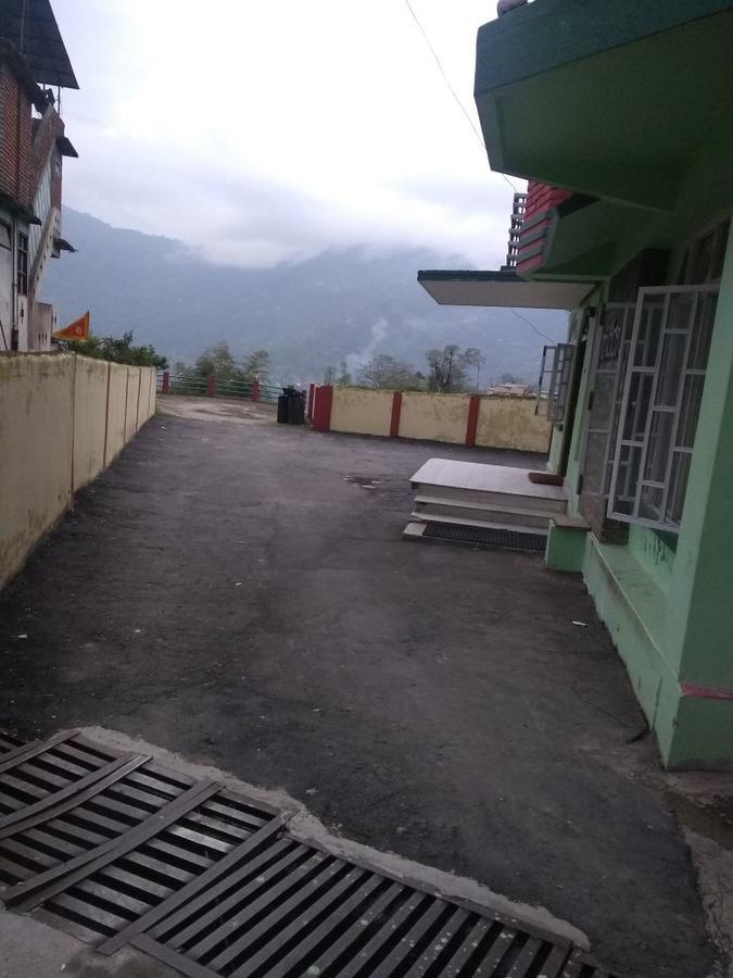 Hotel Mandar Гангток Экстерьер фото